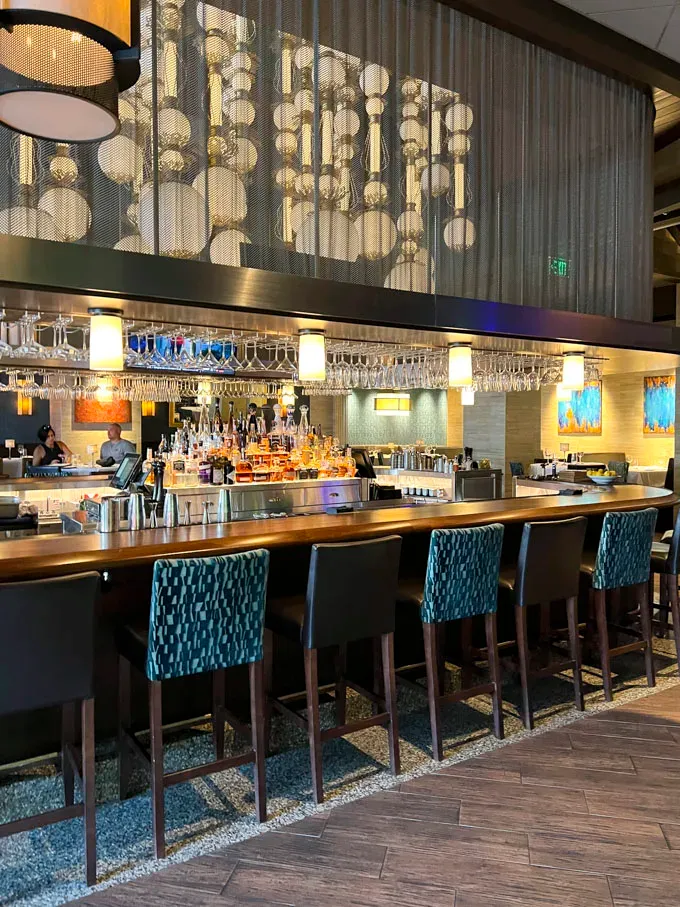 Eddie V's Prime Seafood Photo 1